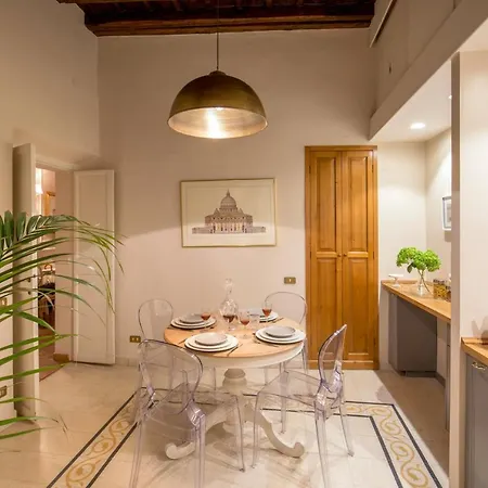 Trevi Ab Aeterno - Amazing View Of The Trevi Fountain Apartment